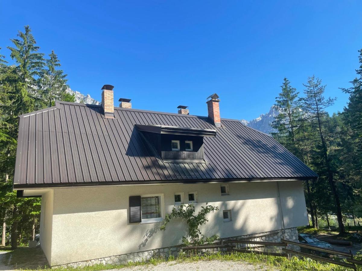 Martinov Dom Apartment Kranjska Gora Bagian luar foto